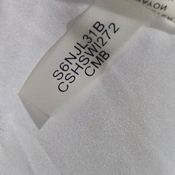 Calvin Klein White Blazer with Black Piping - Picture 9 of 9